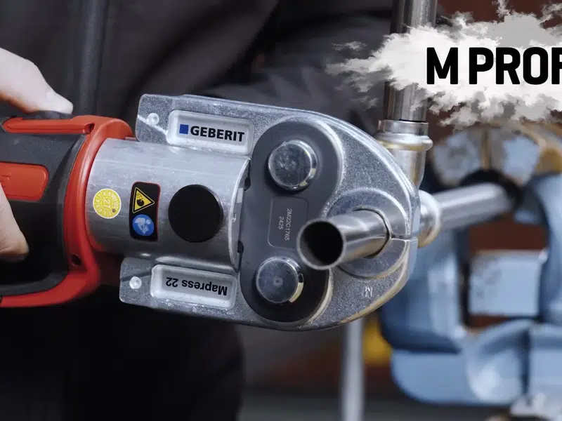 Press tool crimping pipe fitting for home page in Stanton